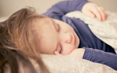 Apnées du sommeil : une pandémie évitable grâce à l’allaitement ?